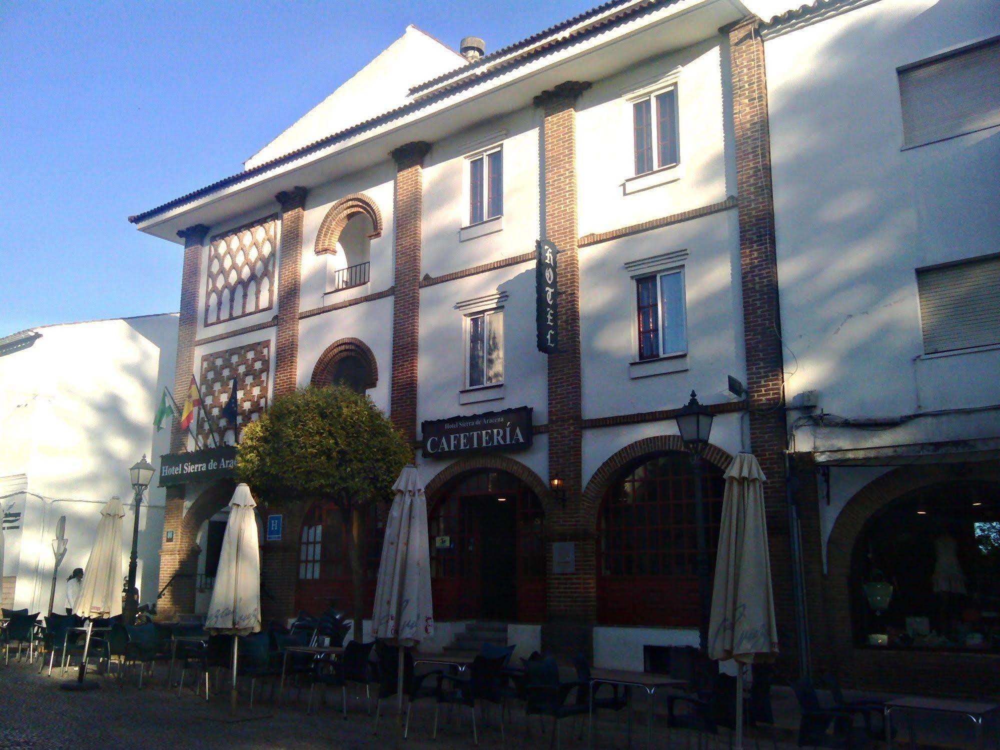 Hotel Sierra De อาราเซนา ภายนอก รูปภาพ